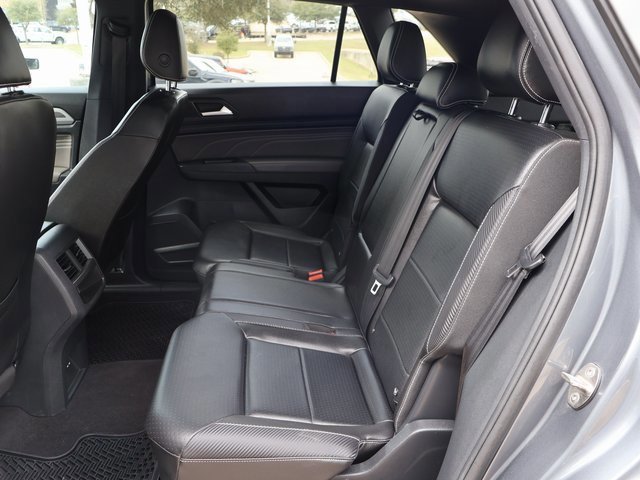 Used 2021 Volkswagen Atlas Cross Sport SE w/ Panoramic Sunroof Package image 10