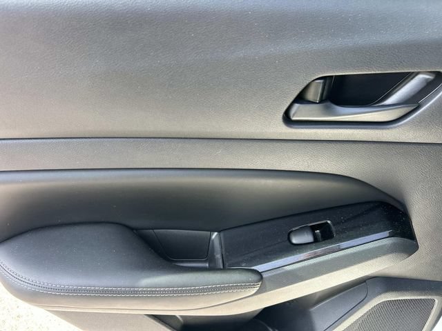 Used 2023 Nissan Altima 2.5 SV FWD image 18