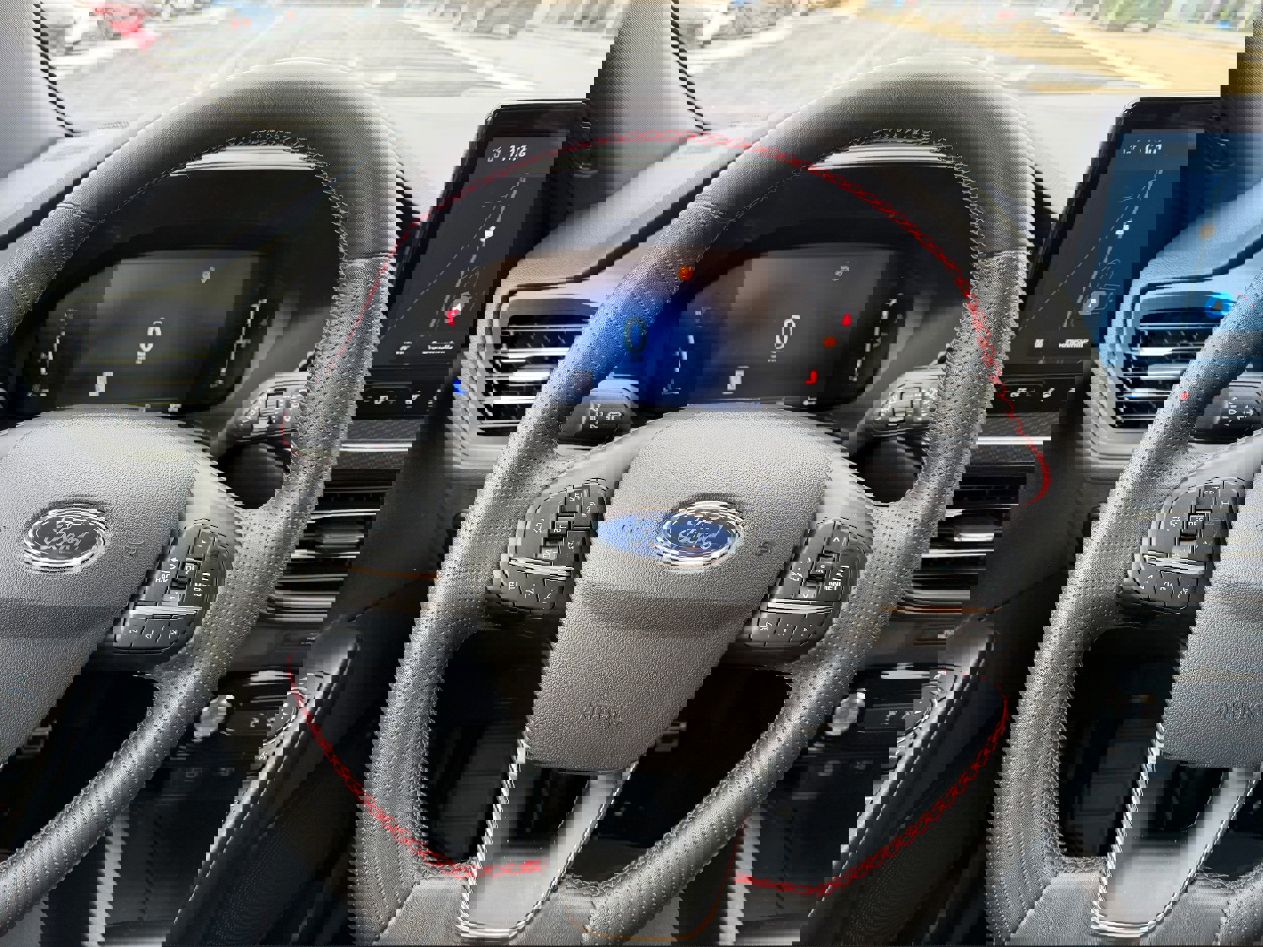 Certified 2023 Ford Escape ST-Line w/ Tech Pack #1 image 17