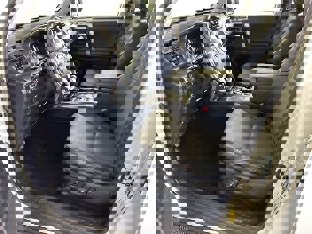 Used 2021 Toyota 4Runner SR5 Premium w/ Moonroof Package image 8