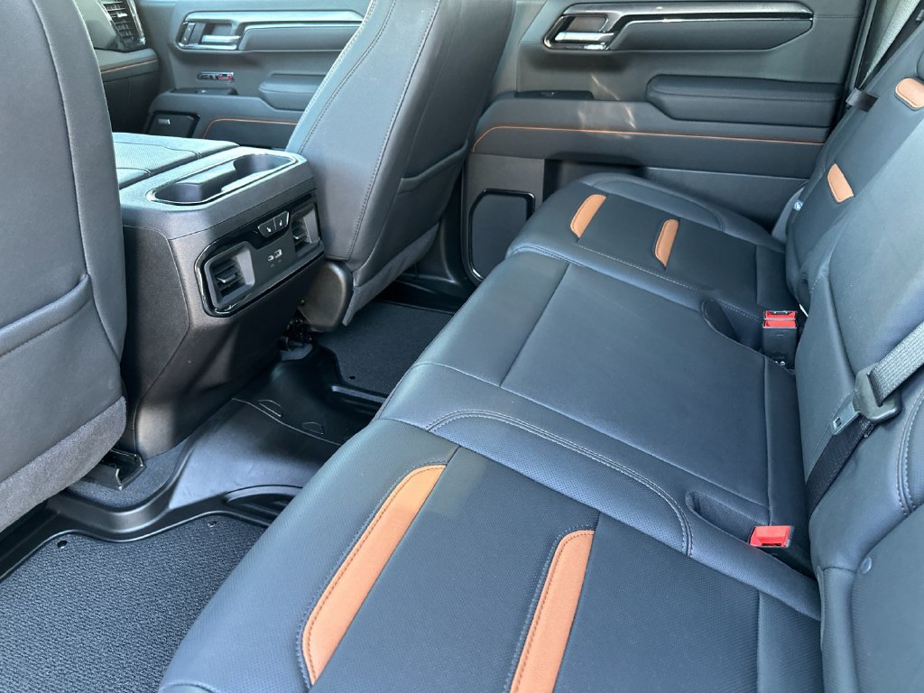 Used 2025 GMC Sierra 1500 AT4 AWD/4WD image 11