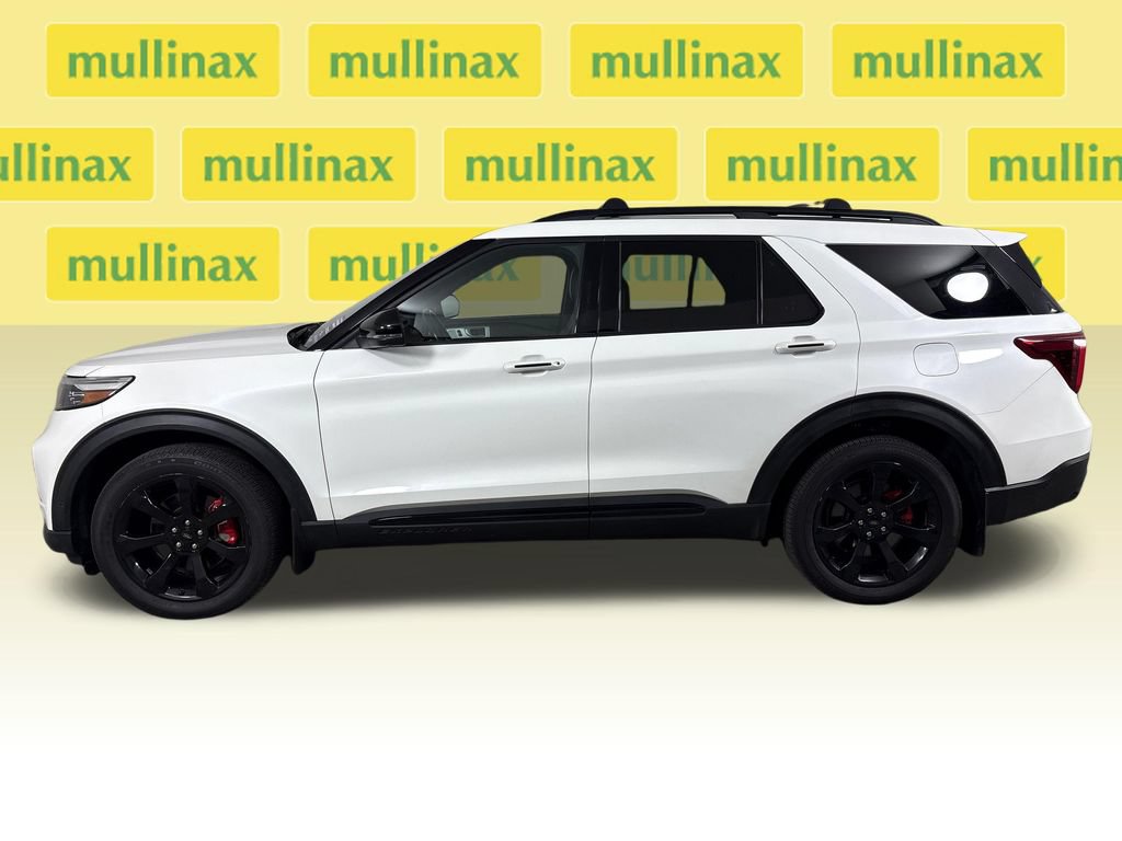 Certified 2022 Ford Explorer ST w/ Equipment Group 401A AWD/4WD image 11