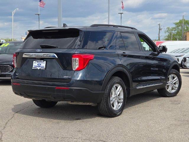 Certified 2022 Ford Explorer XLT image 4