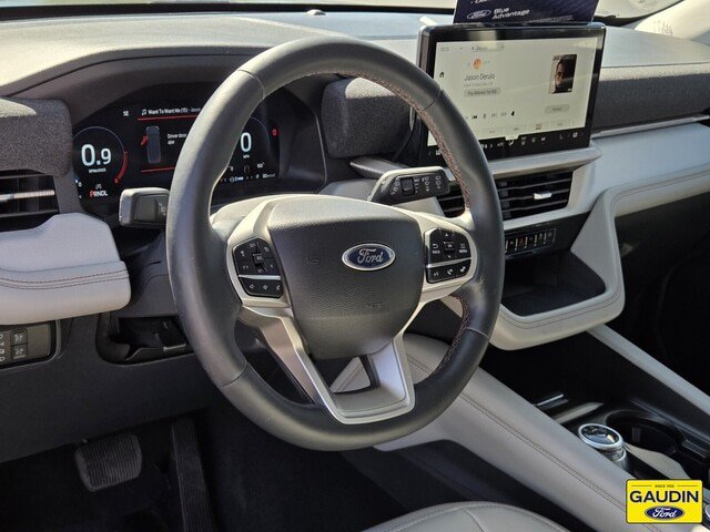 Certified 2025 Ford Explorer Active w/ Active Comfort Package RWD image 19