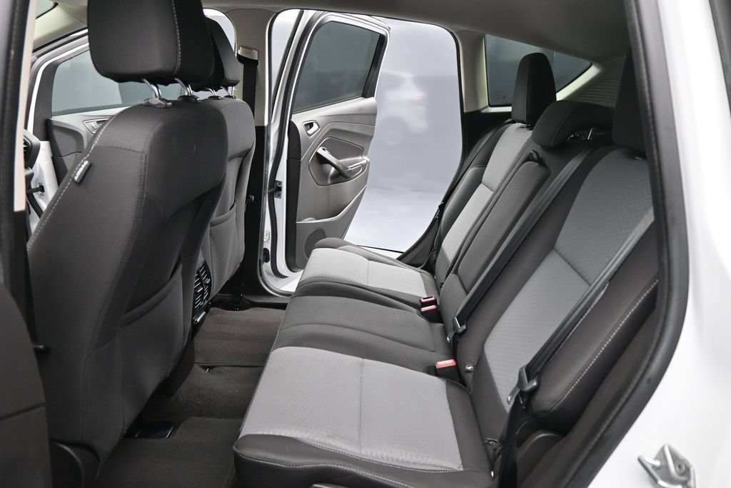 Certified 2017 Ford C-MAX SE FWD image 18