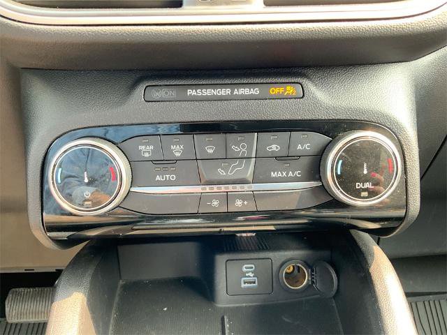 Certified 2022 Ford Escape SE image 18
