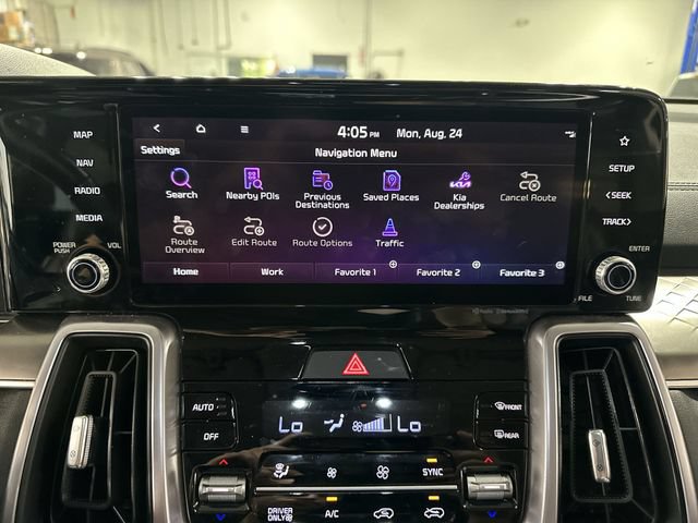 Used 2024 Kia Sorento EX w/ Panoramic Sunroof Package AWD/4WD image 24