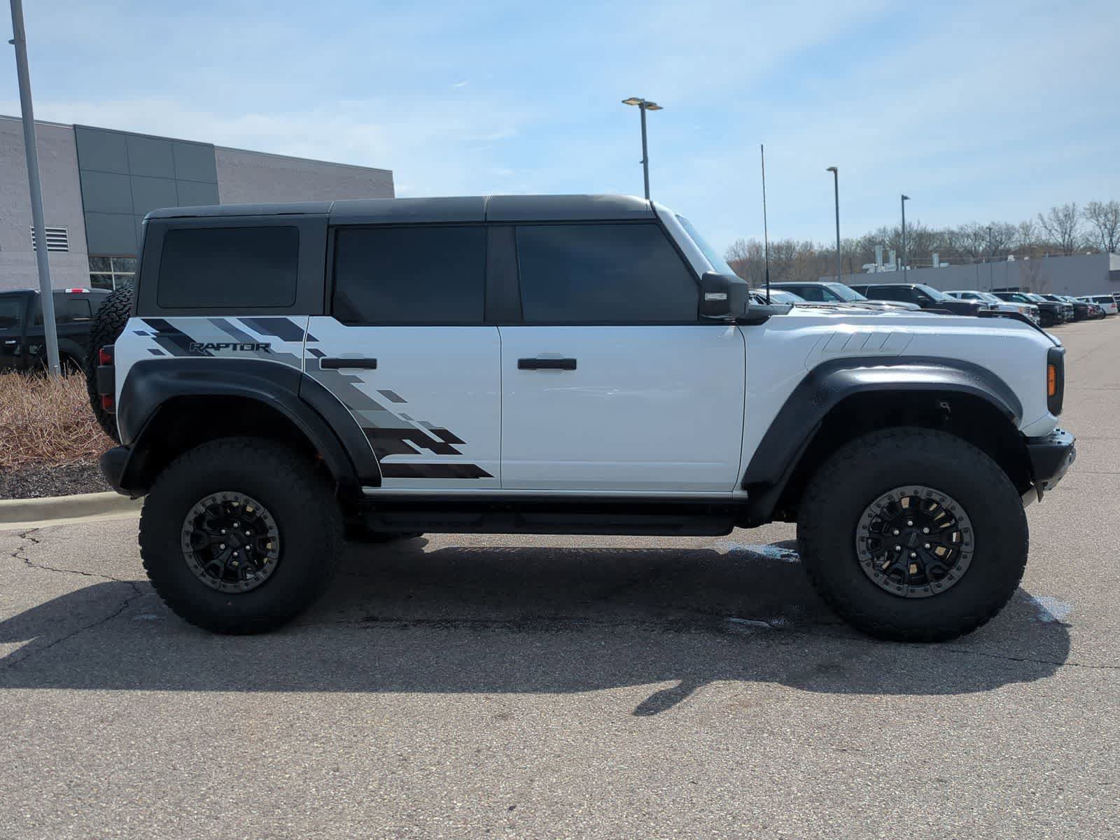 Certified 2024 Ford Bronco Raptor w/ Interior Carbon Fiber Pack 6 AWD/4WD image 9