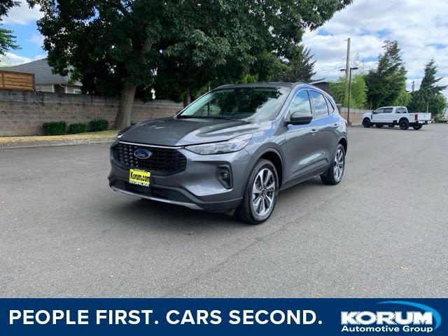 Certified 2025 Ford Escape Platinum