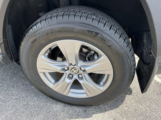 Used 2024 Toyota RAV4 XLE image 11