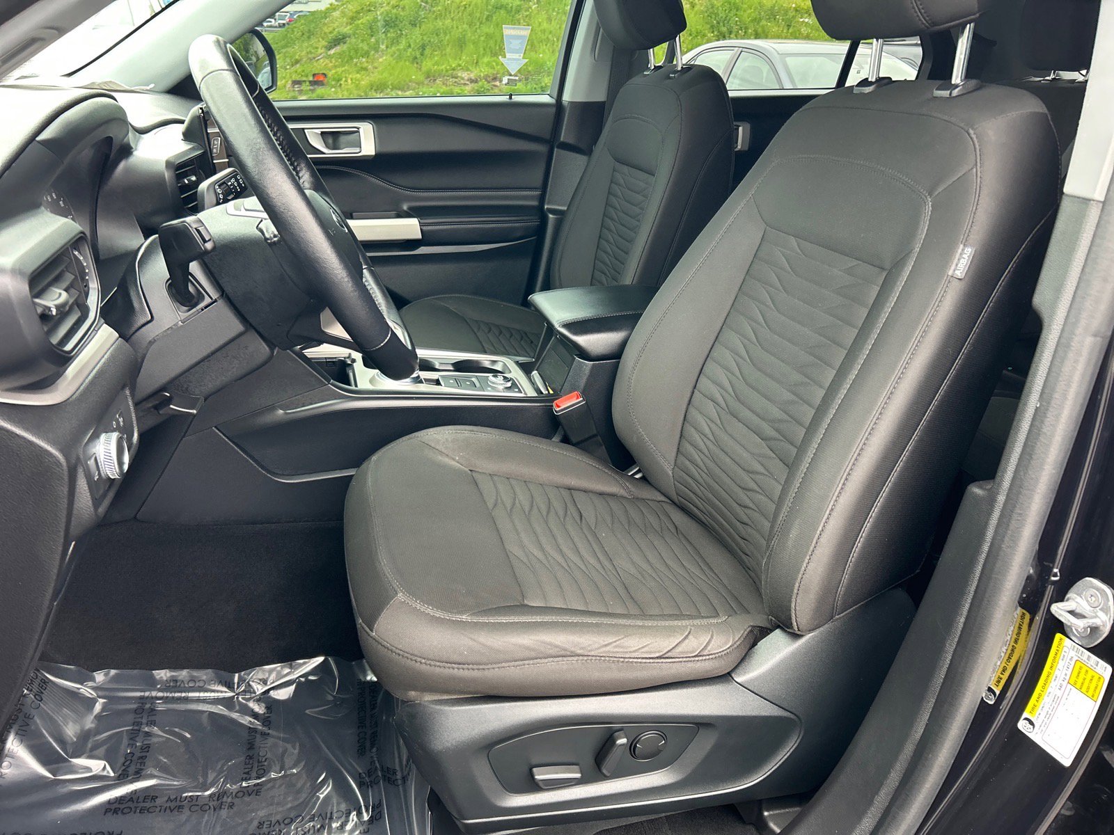 Certified 2021 Ford Explorer XLT AWD/4WD image 6