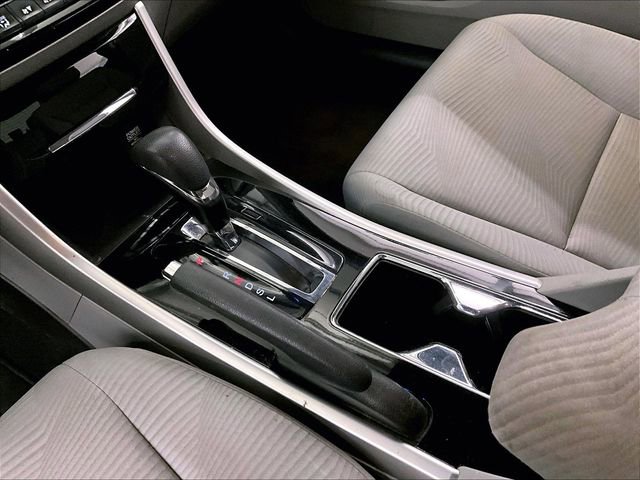Used 2017 Honda Accord LX image 16