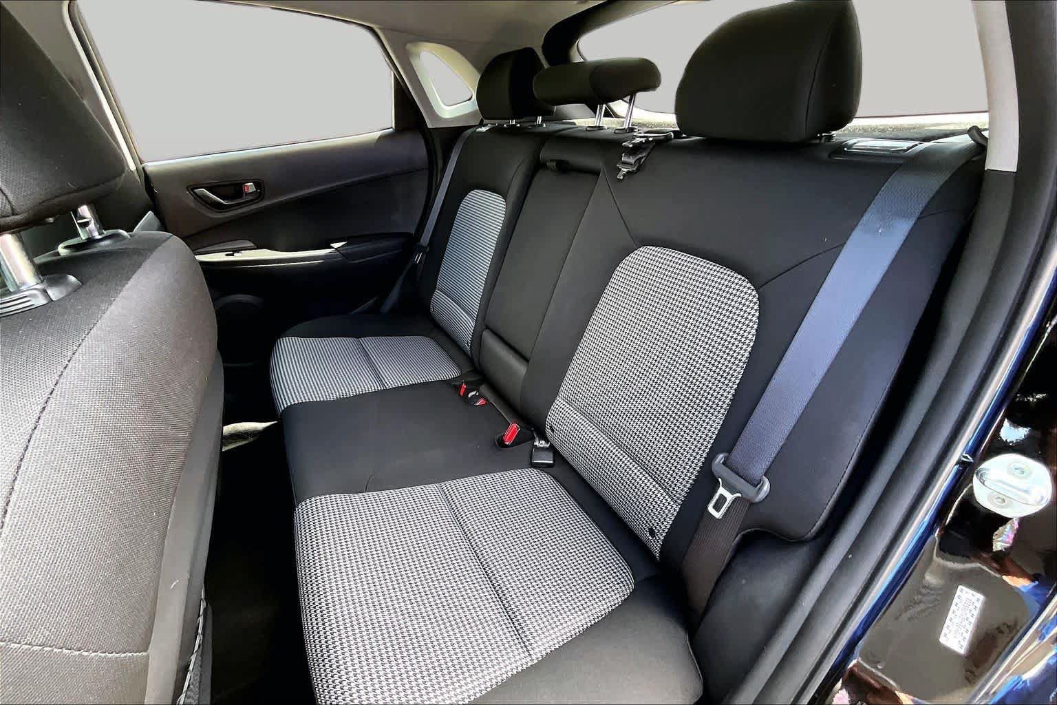 Used 2021 Hyundai Kona SEL FWD image 21
