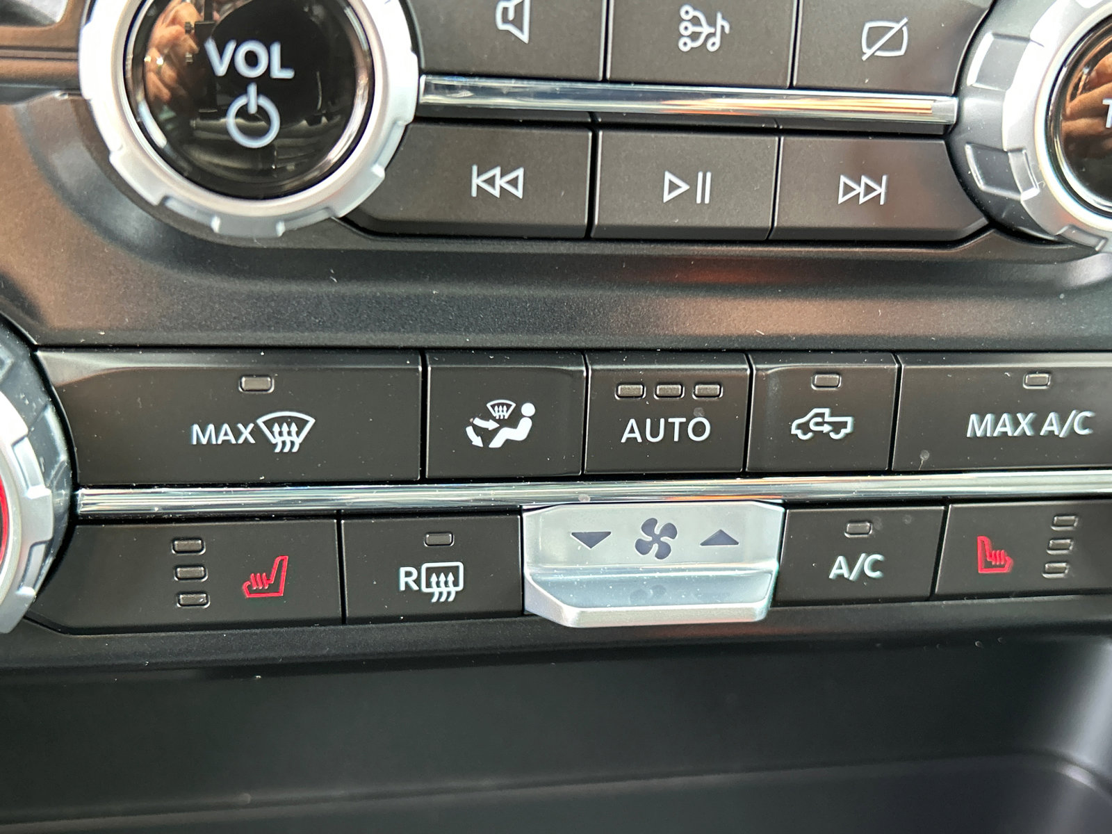 Certified 2023 Ford F150 XLT w/ Equipment Group 302A High AWD/4WD image 22