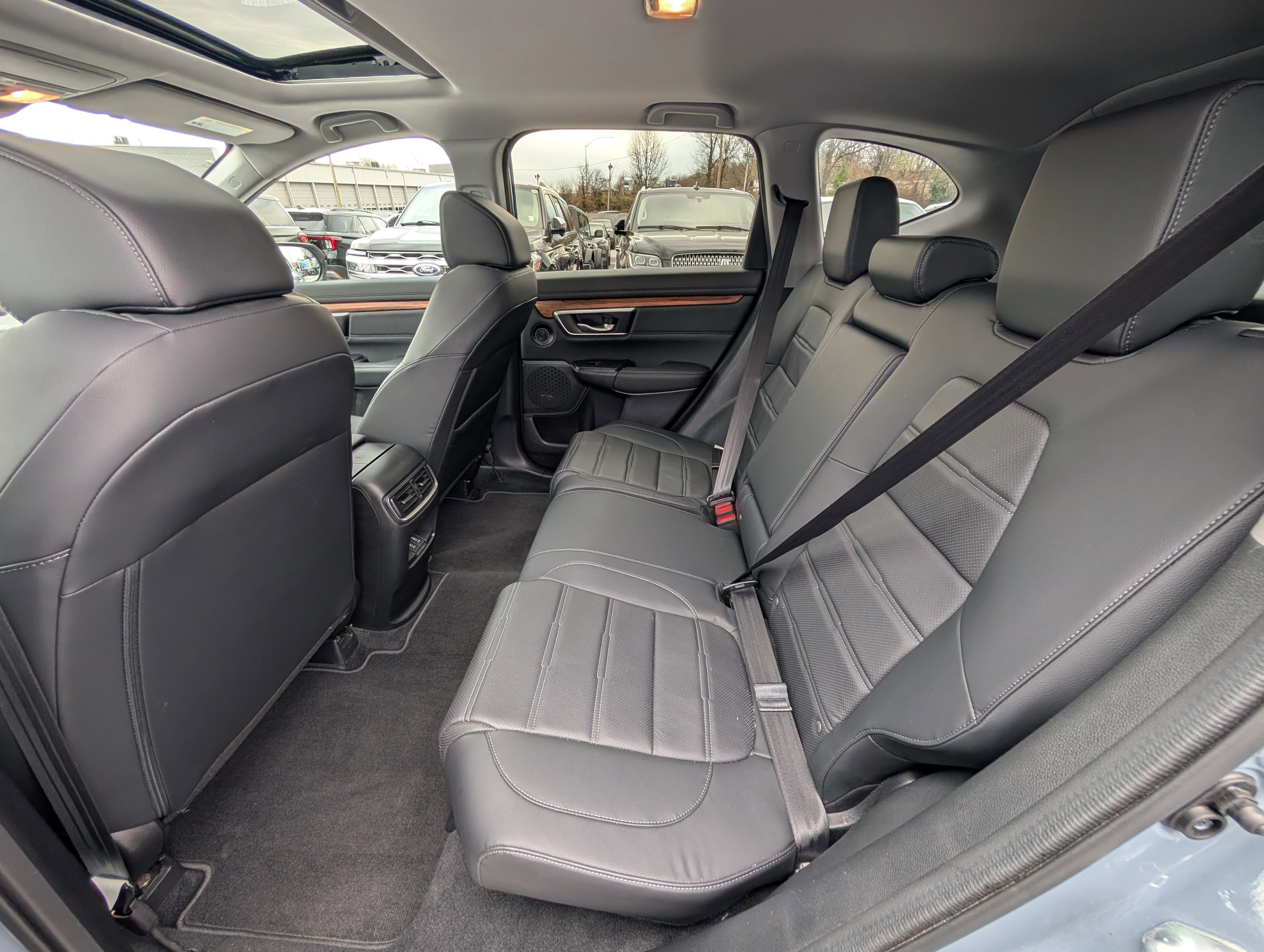 Used 2021 Honda CR-V Touring image 16