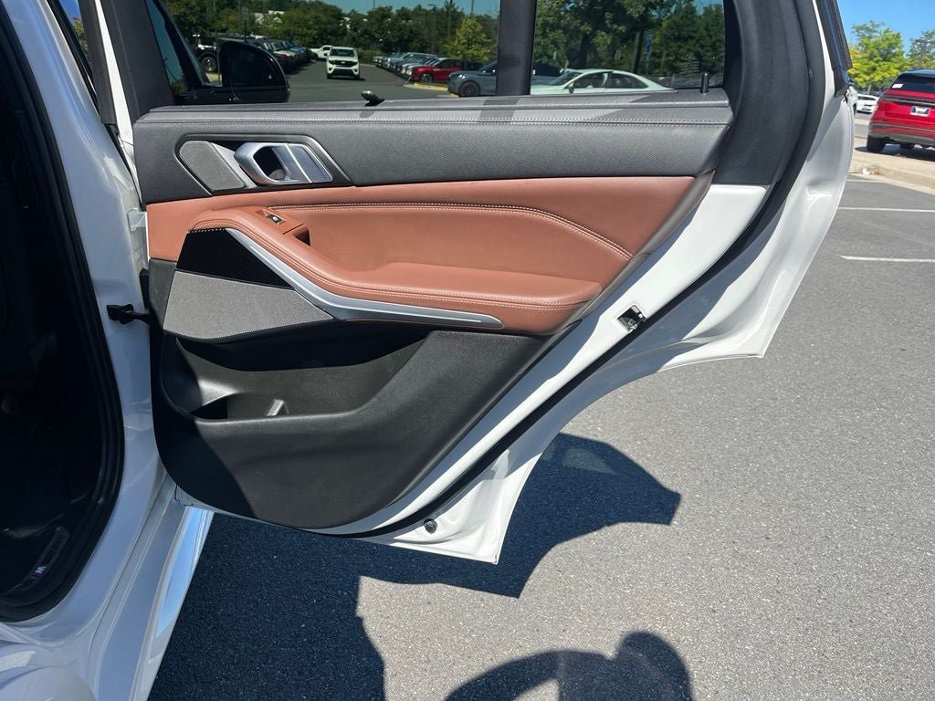 Used 2021 BMW X5 M50i w/ Executive Package AWD/4WD image 20