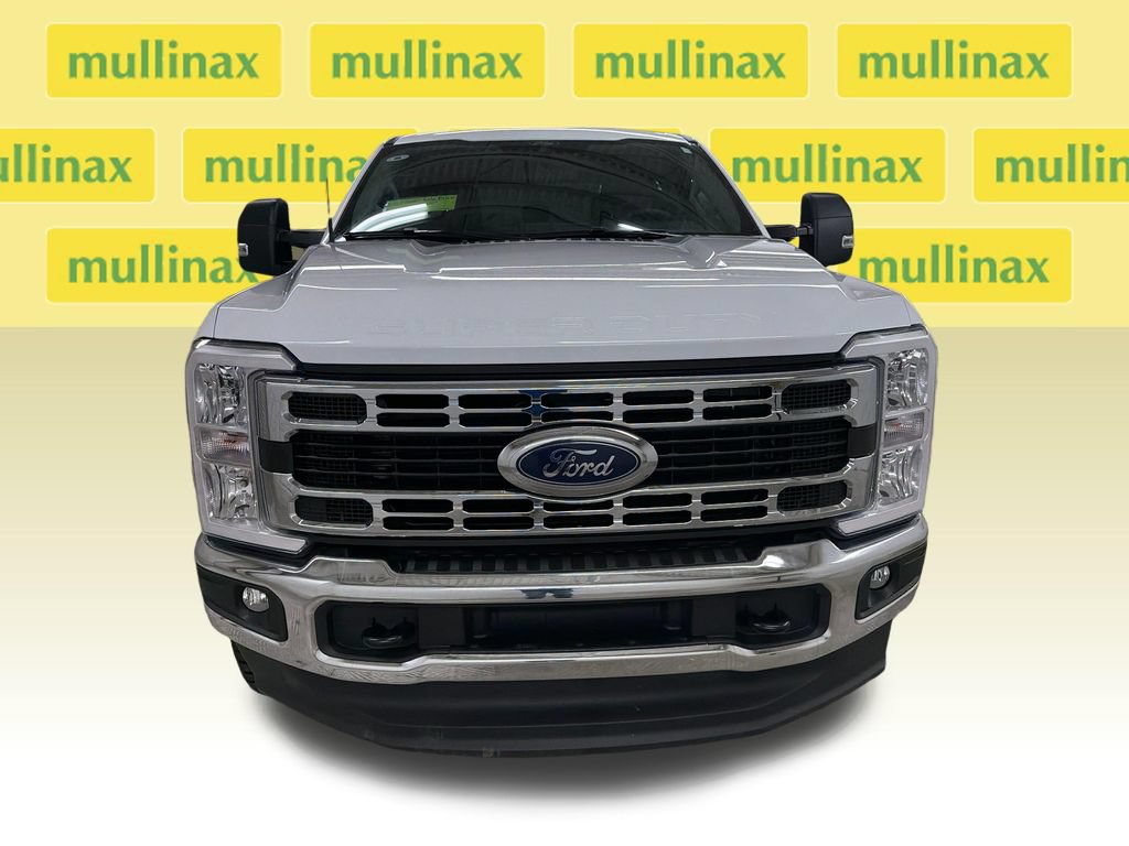 Certified 2025 Ford F250 XLT w/ FX4 Off-Road Package AWD/4WD image 28