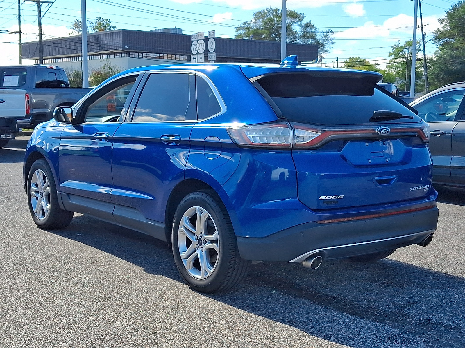 Certified 2018 Ford Edge Titanium AWD/4WD image 7