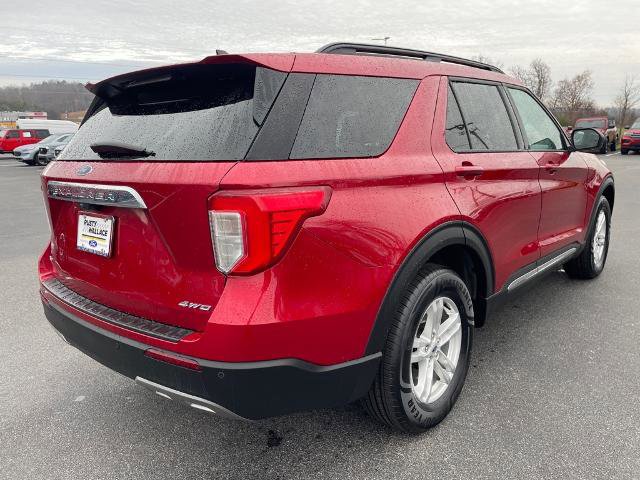 Certified 2023 Ford Explorer XLT w/ Equipment Group 202A image 7