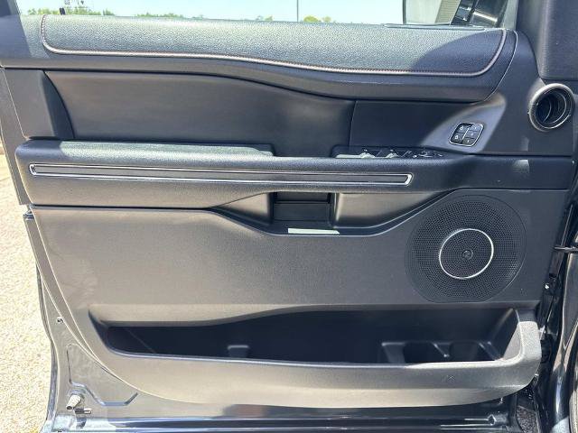 Certified 2023 Ford Expedition Limited RWD image 19