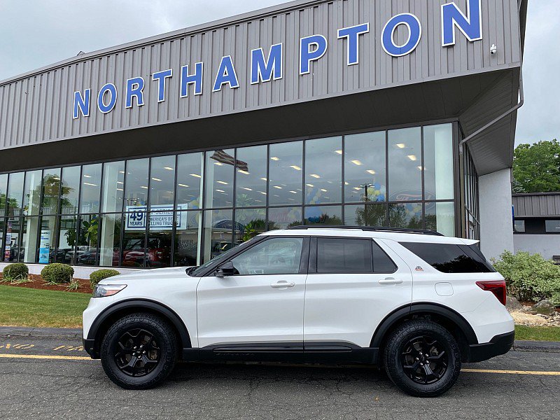 Certified 2023 Ford Explorer Timberline w/ Timberline Technology Package AWD/4WD image 4