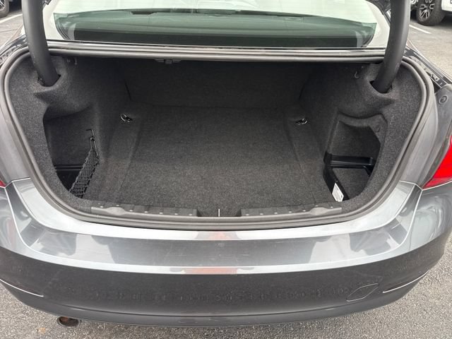 Used 2018 BMW 320i xDrive Sedan AWD/4WD image 14