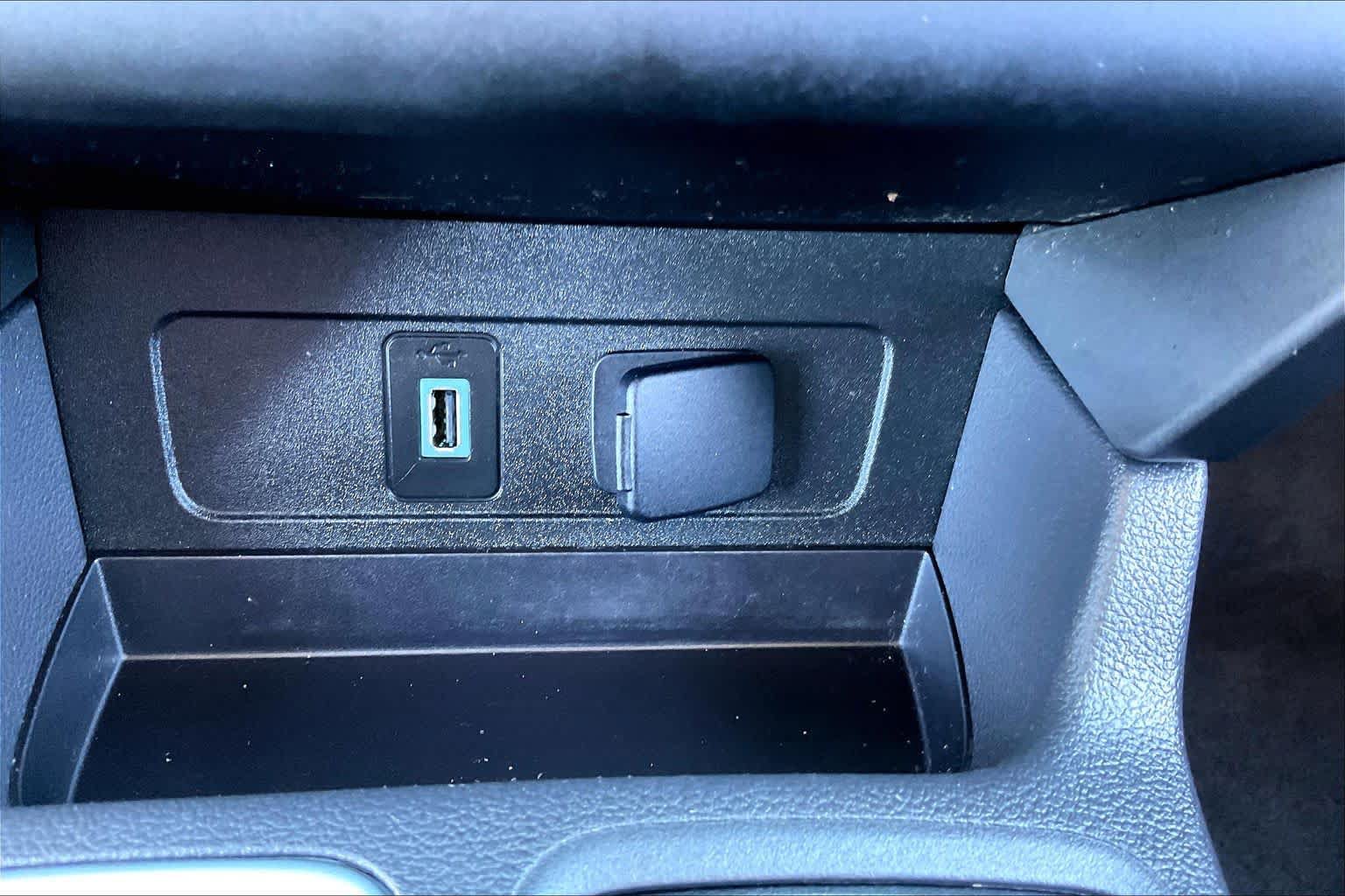 Certified 2019 Ford Escape SEL FWD image 30