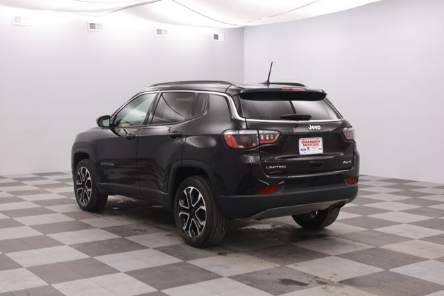 Used 2022 Jeep Compass Limited AWD/4WD image 7