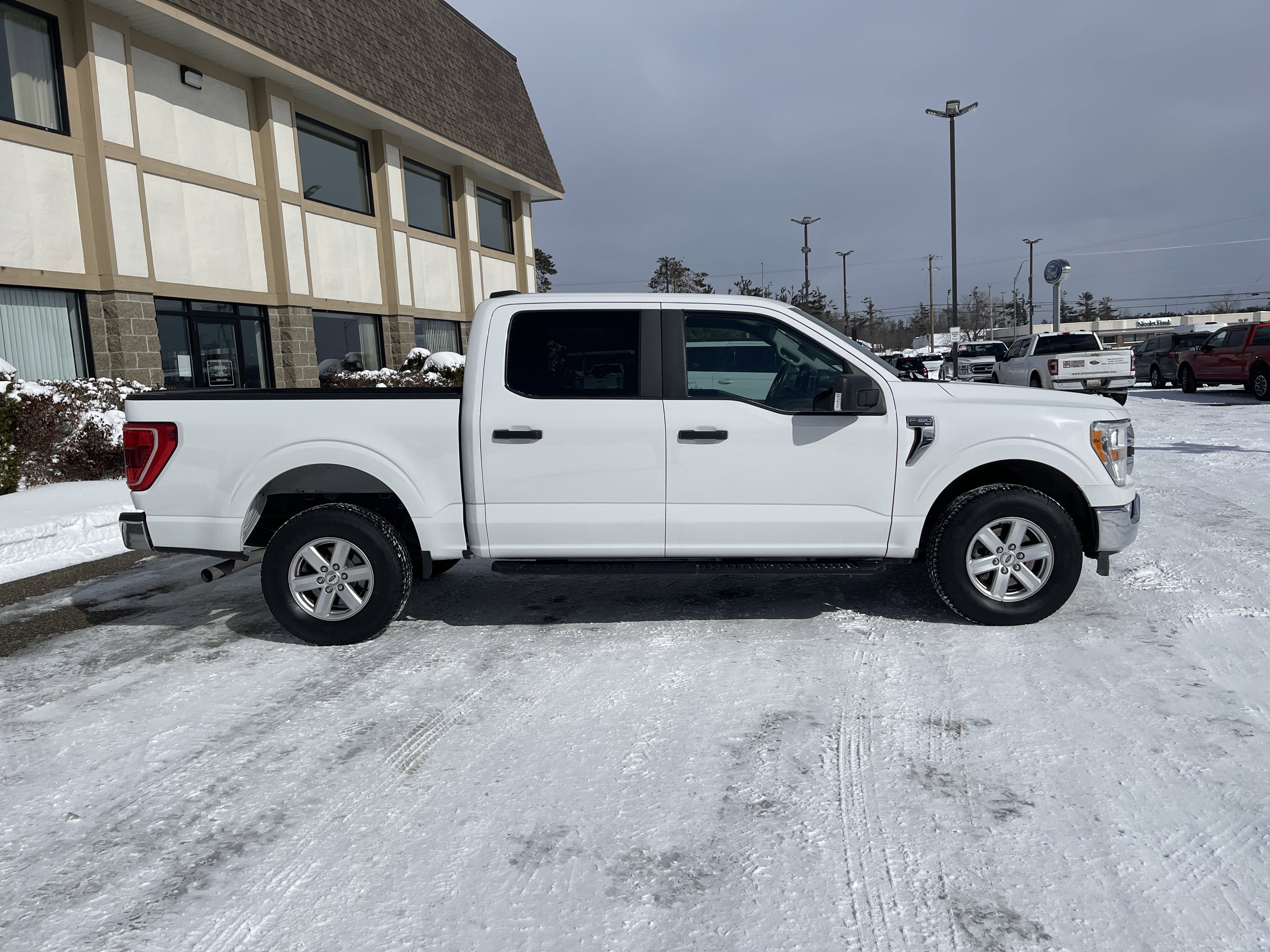Certified 2021 Ford F150 XLT w/ Trailer Tow Package image 3