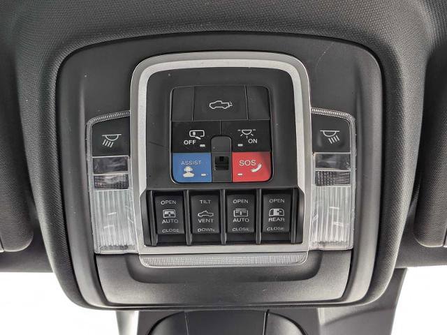 Used 2021 RAM 1500 Limited w/ Night Edition image 26