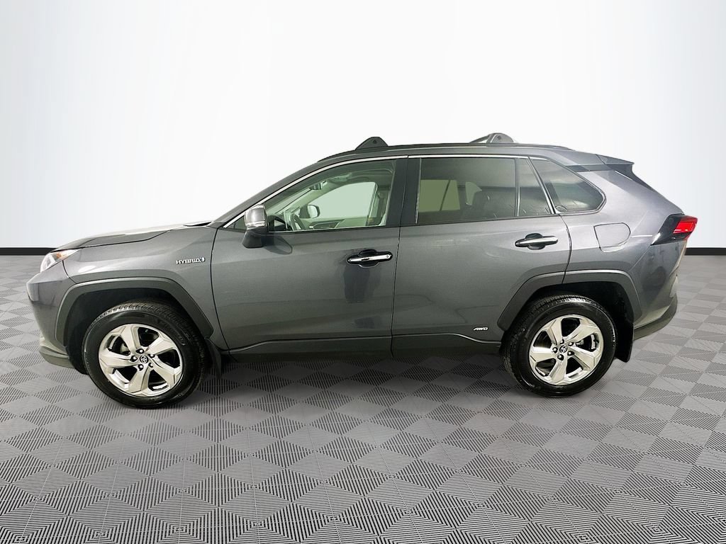 Used 2020 Toyota RAV4 Limited AWD/4WD image 6