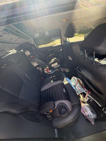 Used 2021 Subaru Outback Limited image 3