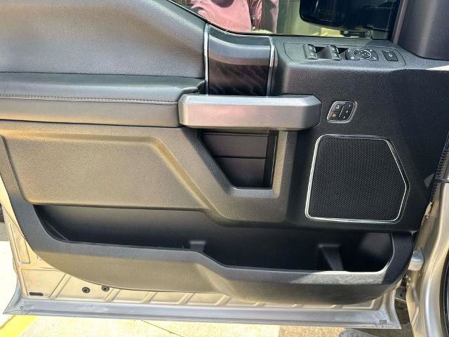 Certified 2019 Ford F350 Platinum w/ Platinum Ultimate Package AWD/4WD image 19
