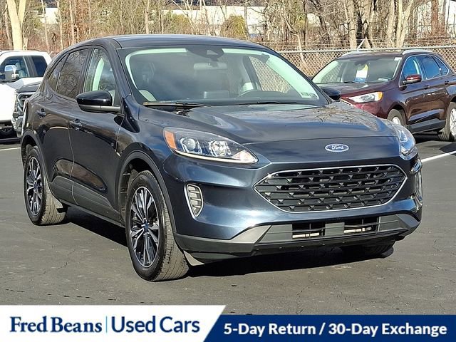 Certified 2022 Ford Escape SE w/ SE Sport Appearance Package image 11