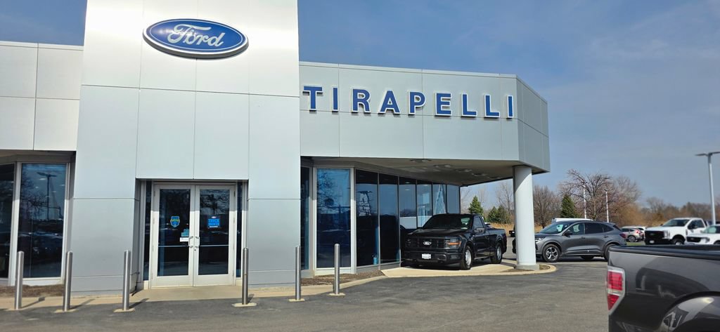 Certified 2022 Ford Escape SE w/ Convenience Package AWD/4WD image 2