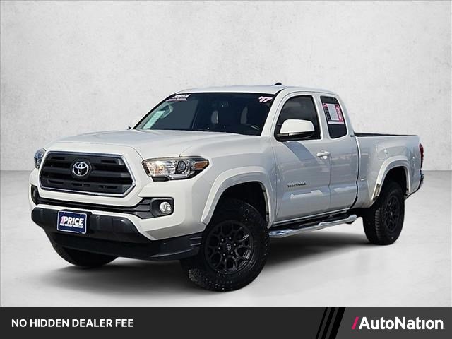 Used 2017 Toyota Tacoma SR5 w/ Tow Package AWD/4WD image 1