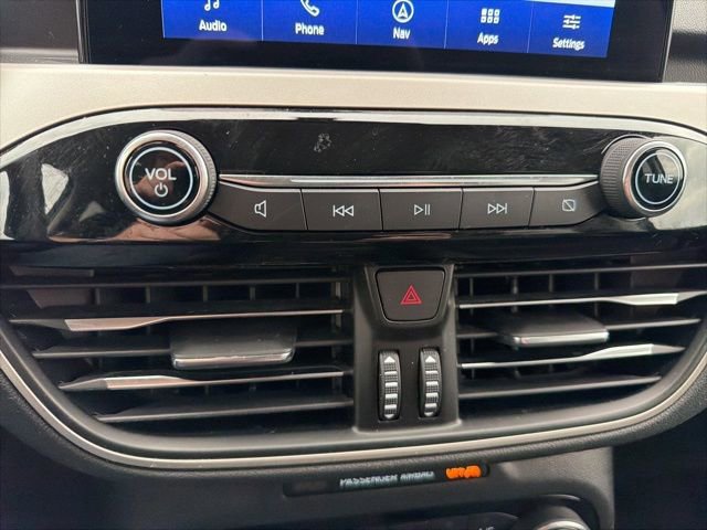 Certified 2022 Ford Escape SEL image 21