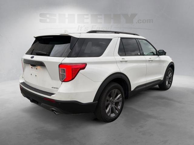 Certified 2022 Ford Explorer XLT w/ Equipment Group 202A image 5