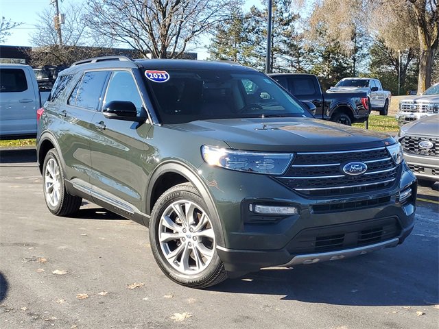 Certified 2023 Ford Explorer XLT w/ Equipment Group 202A