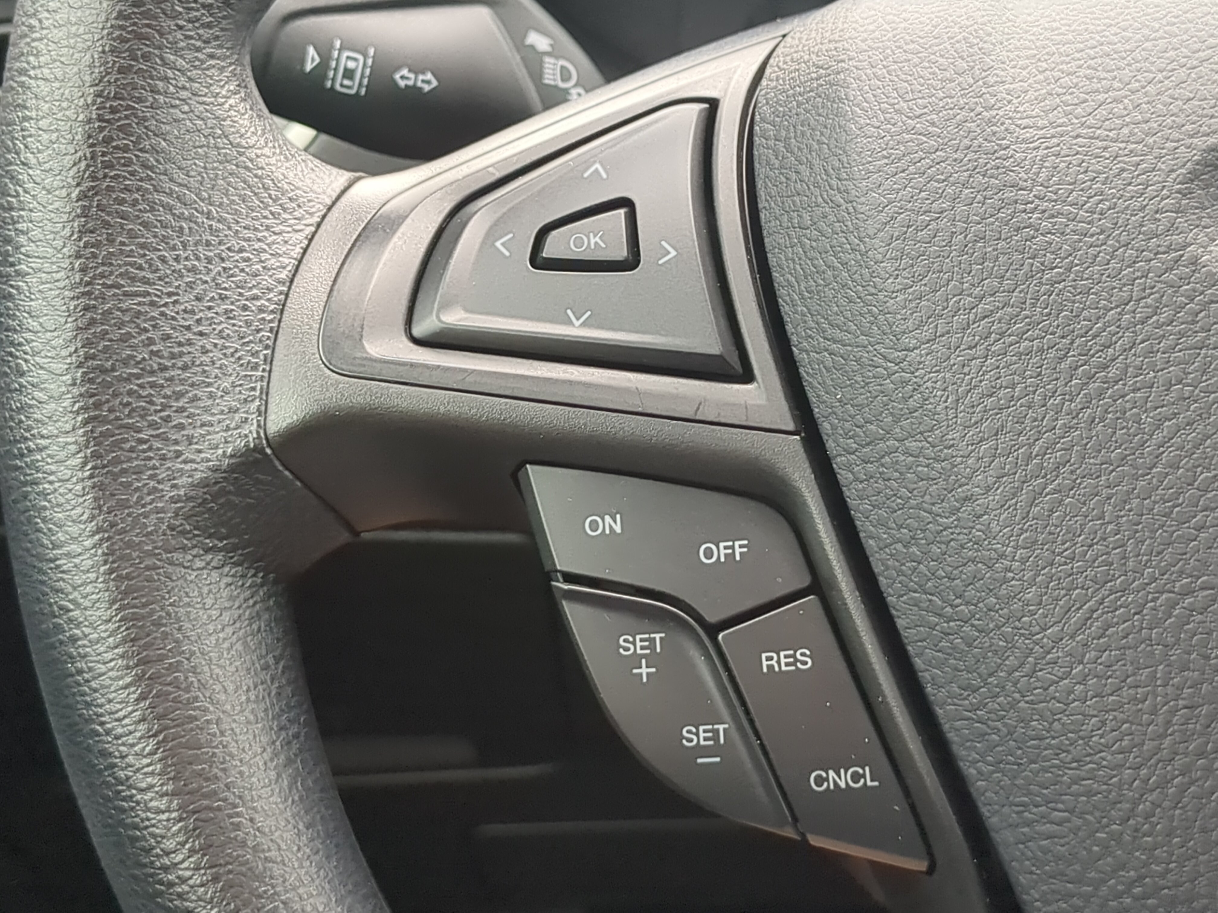 Certified 2024 Ford Edge SE w/ Black Appearance Package AWD/4WD image 21