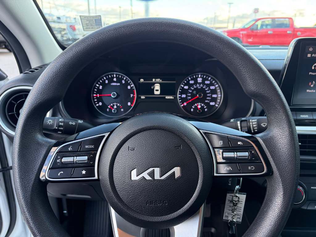 Used 2024 Kia Forte LXS w/ LXS Technology Package FWD image 25