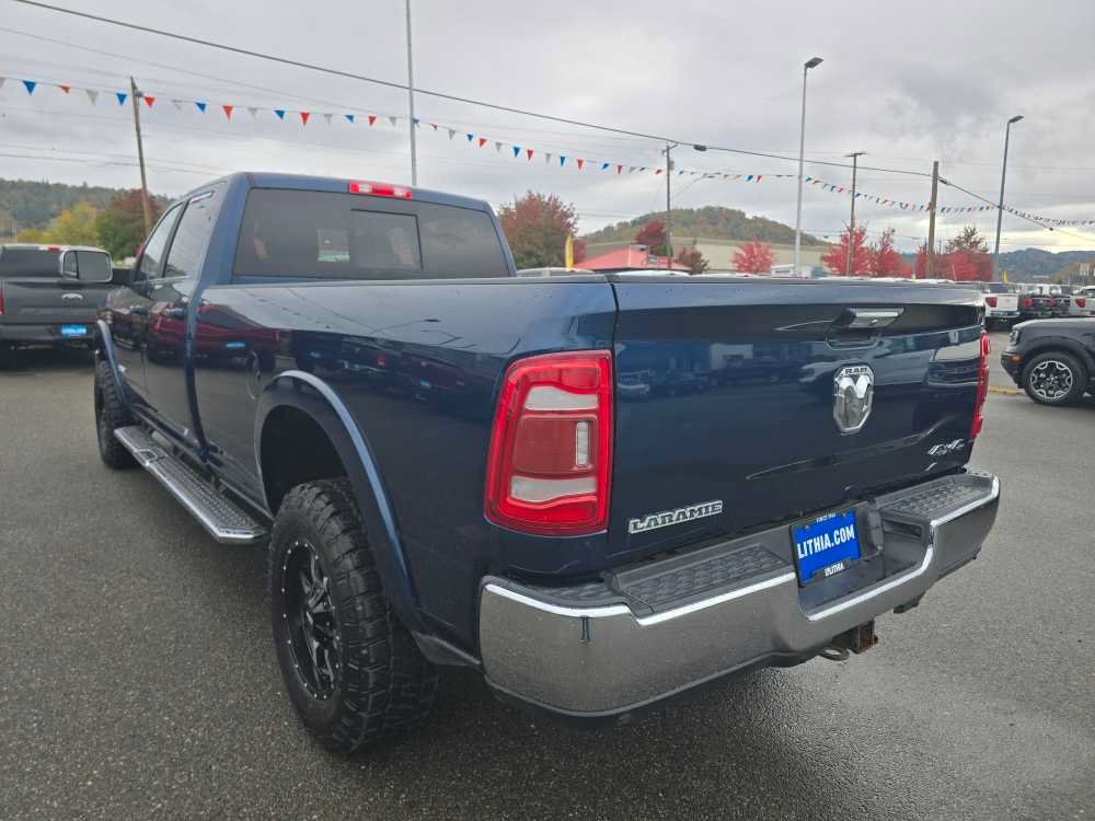 Used 2019 RAM 3500 Laramie w/ Chrome Appearance Group AWD/4WD image 3