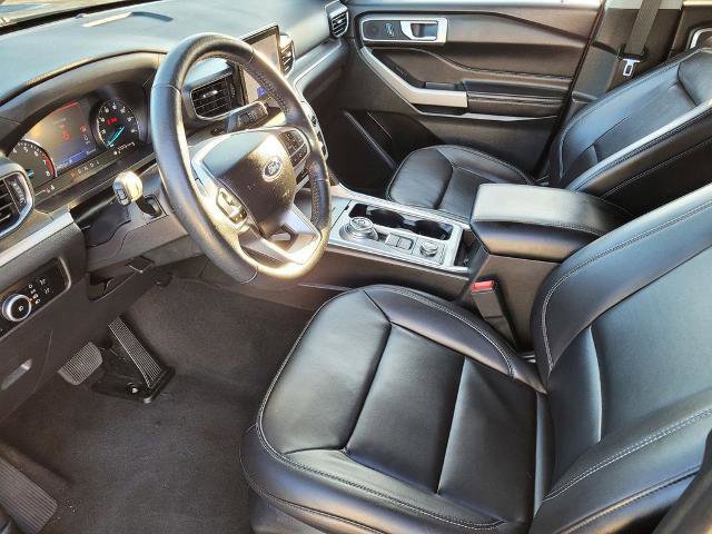 Certified 2024 Ford Explorer XLT w/ Equipment Group 202A image 15