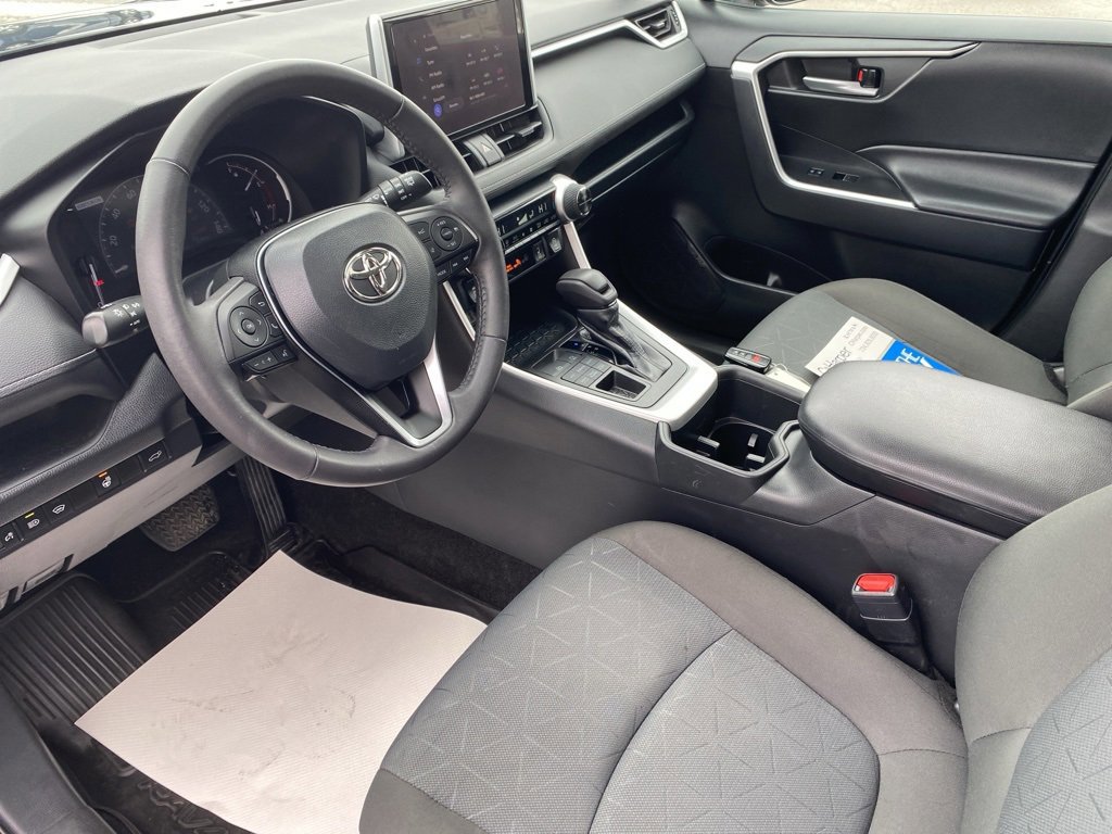 Used 2023 Toyota RAV4 XLE image 23