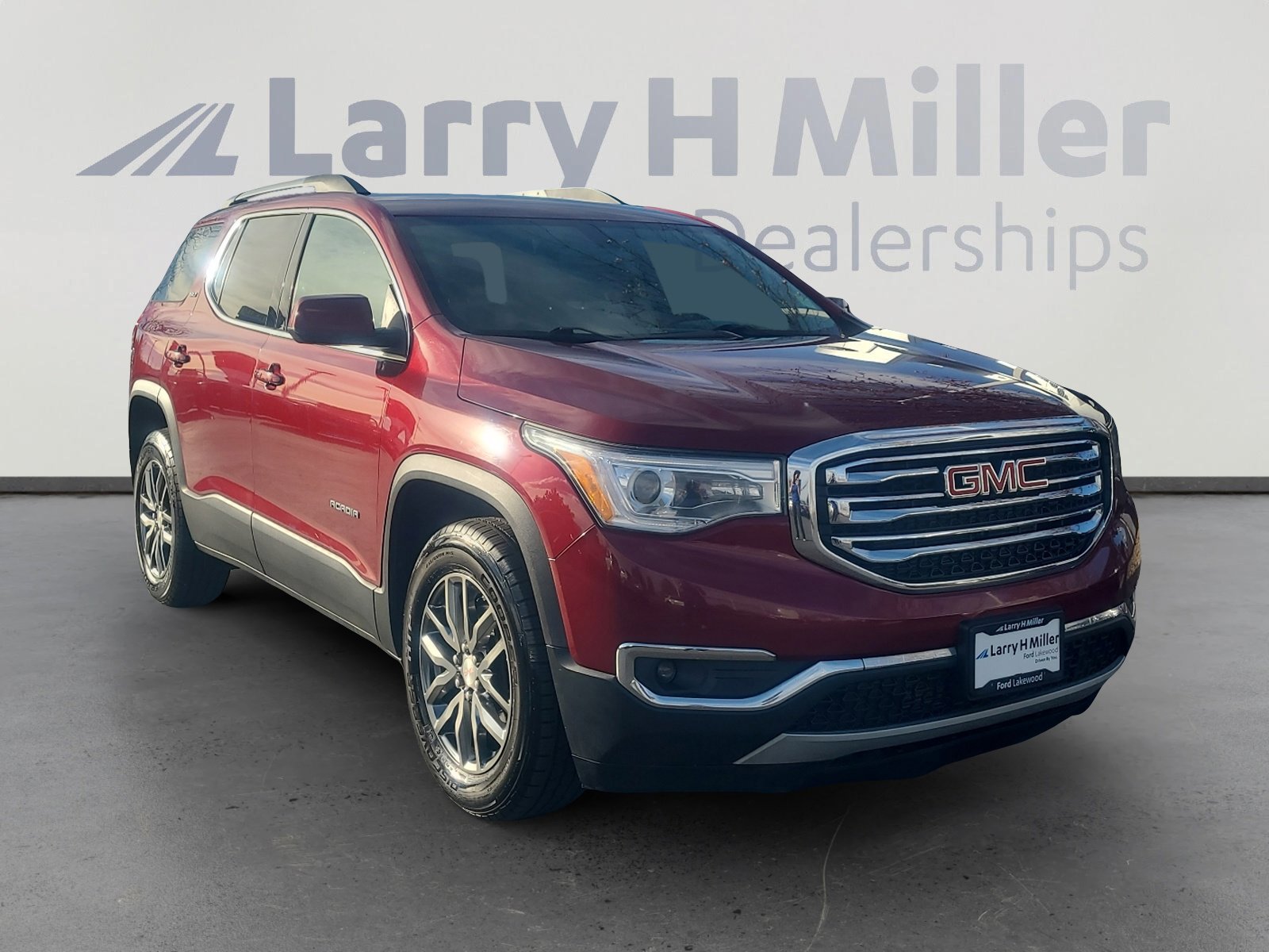 Used 2017 GMC Acadia SLT image 7