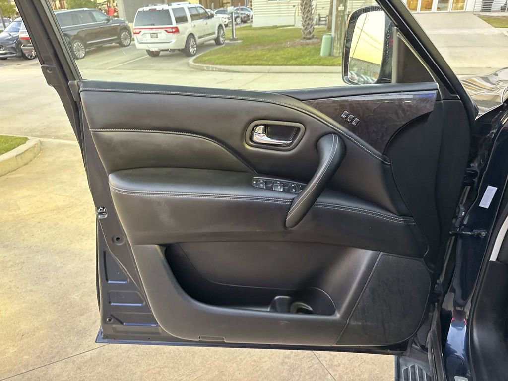 Used 2024 INFINITI QX80 Luxe image 21