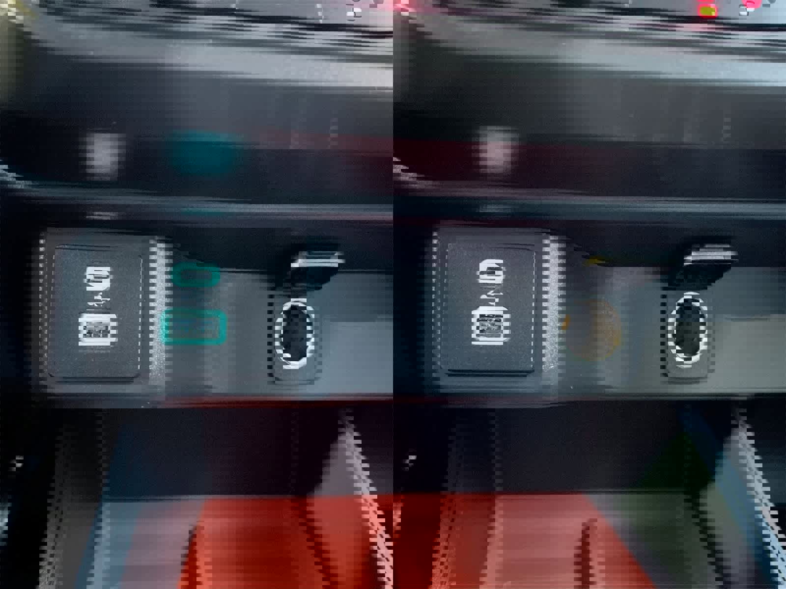 Certified 2022 Ford Maverick XLT w/ Equipment Group 300A Standard image 30