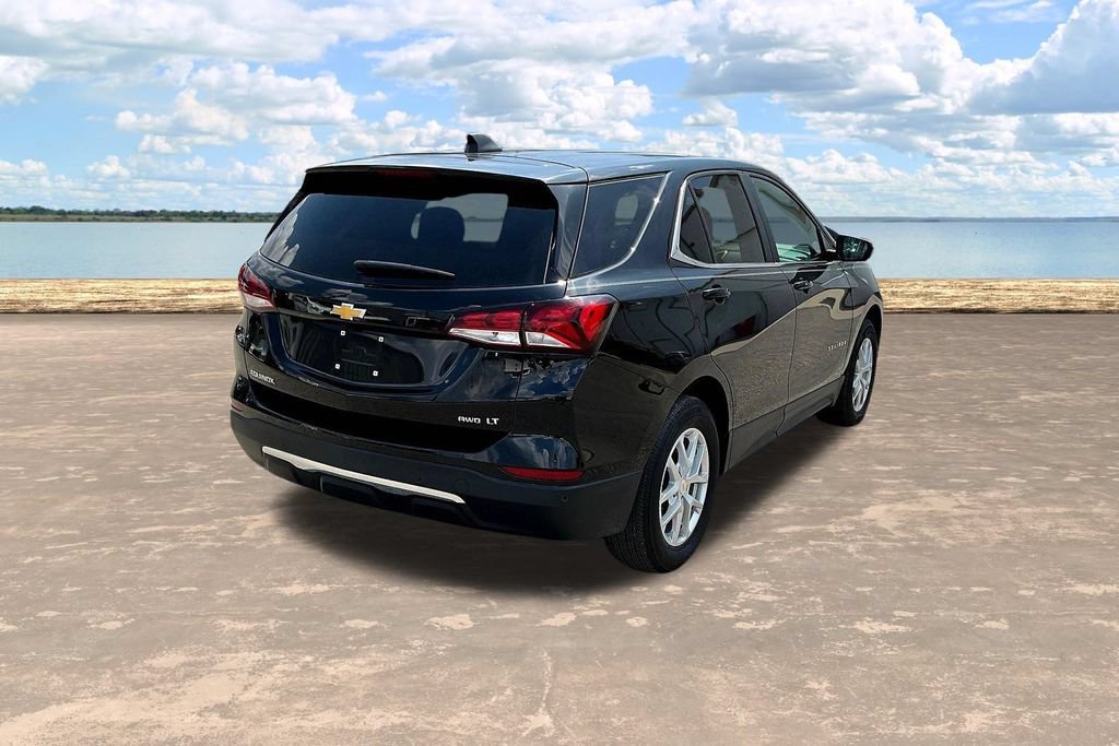 Used 2024 Chevrolet Equinox LT AWD/4WD image 11