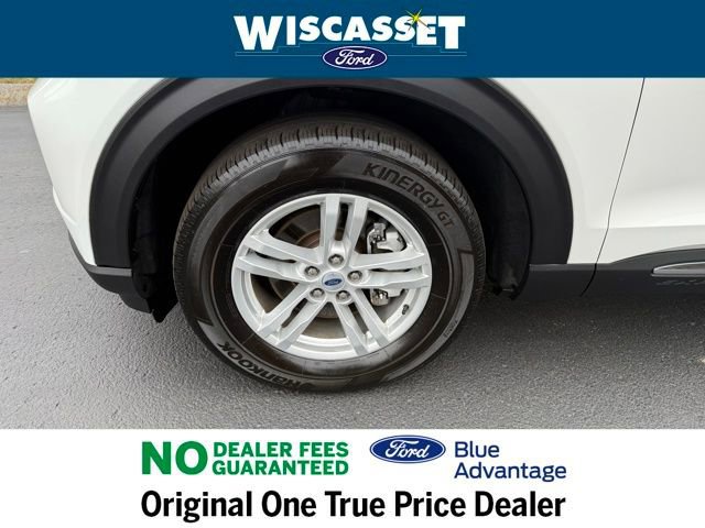 Certified 2022 Ford Explorer XLT w/ Equipment Group 202A image 32