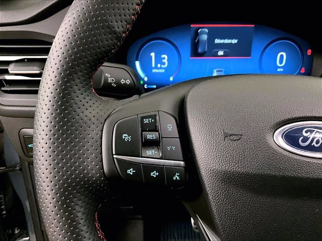 Certified 2023 Ford Escape ST-Line Elite AWD/4WD image 17